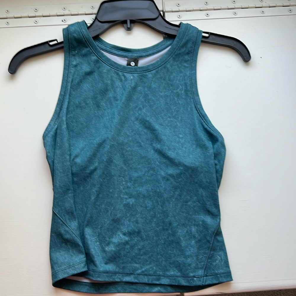 blue workout top size s!